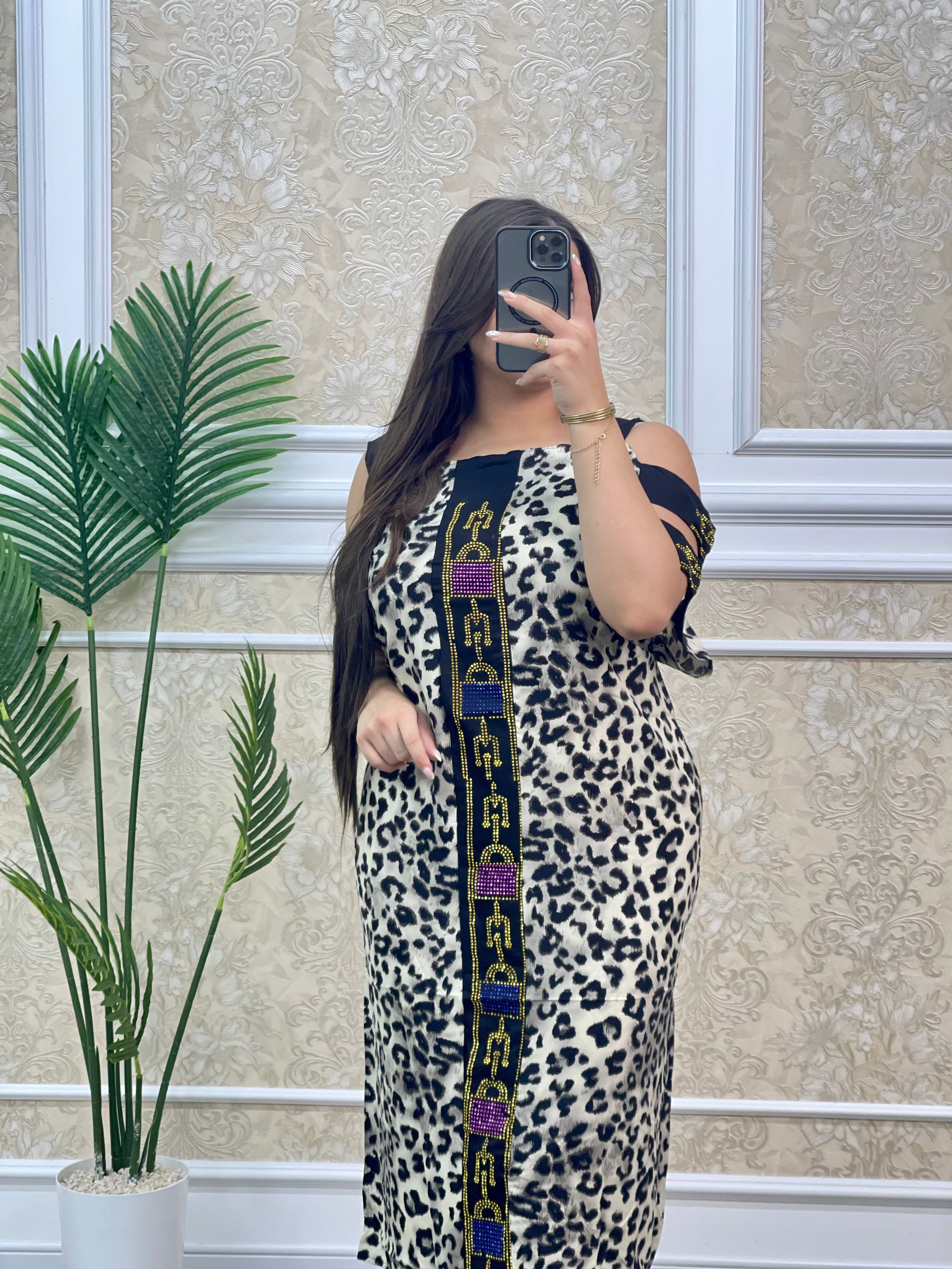 Robe Tiger - النمري